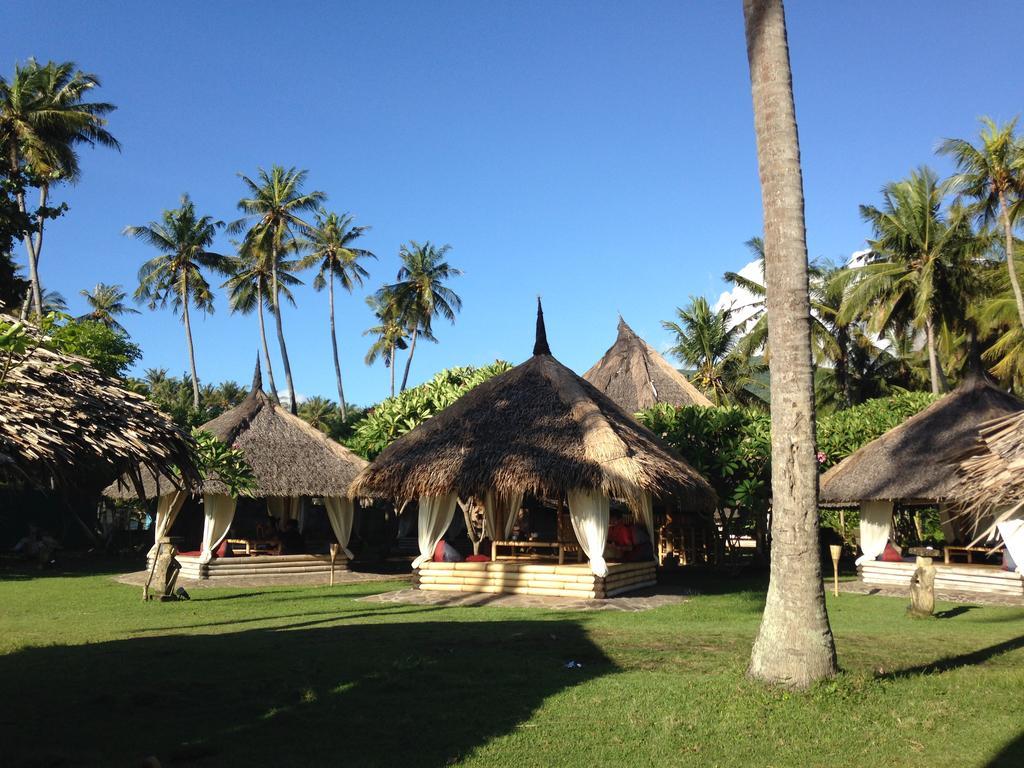 Villa Tujuh Senggigi Exterior foto